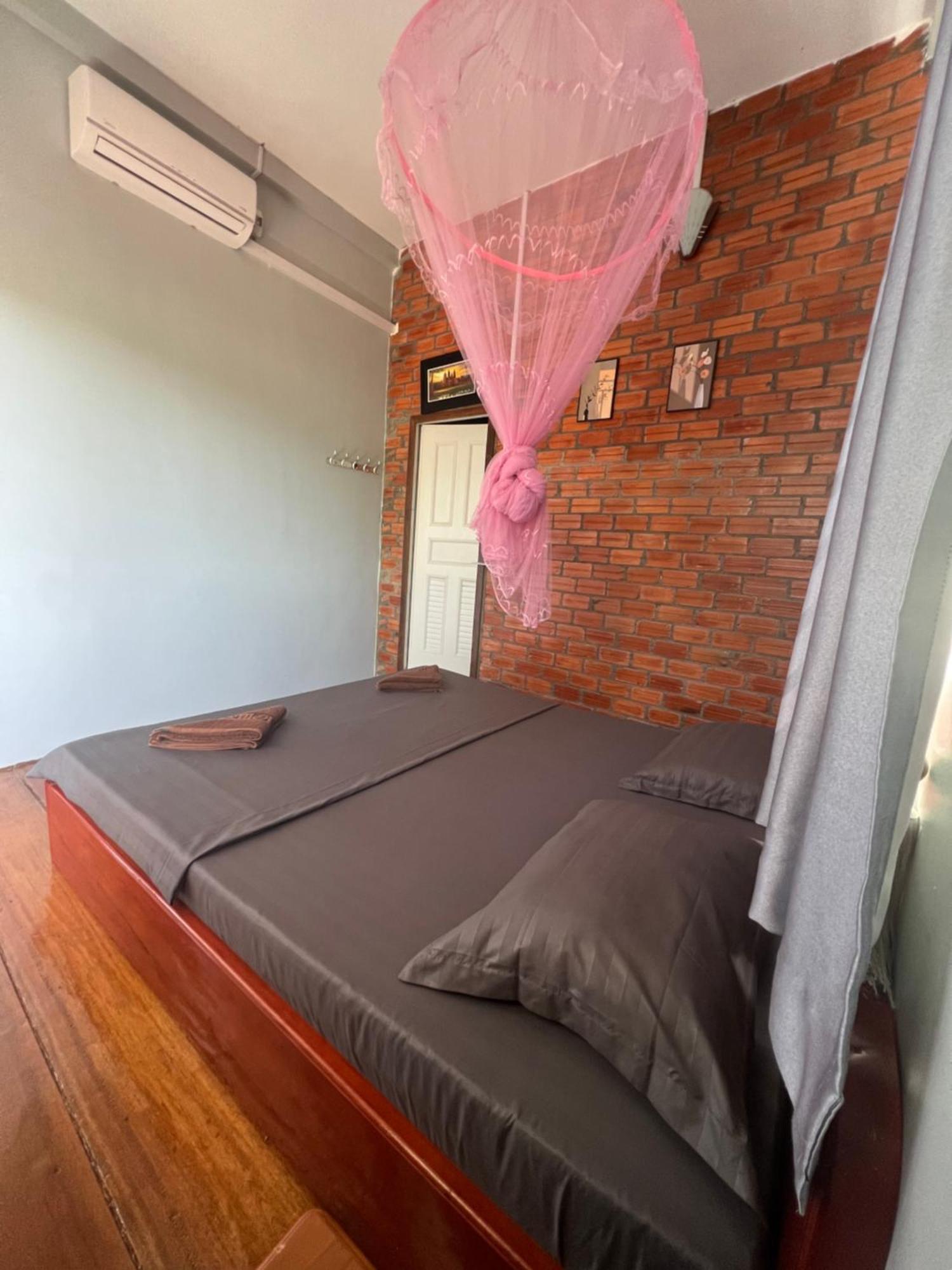 Ing Ing Guesthouse Koh Rong Sanloem Extérieur photo