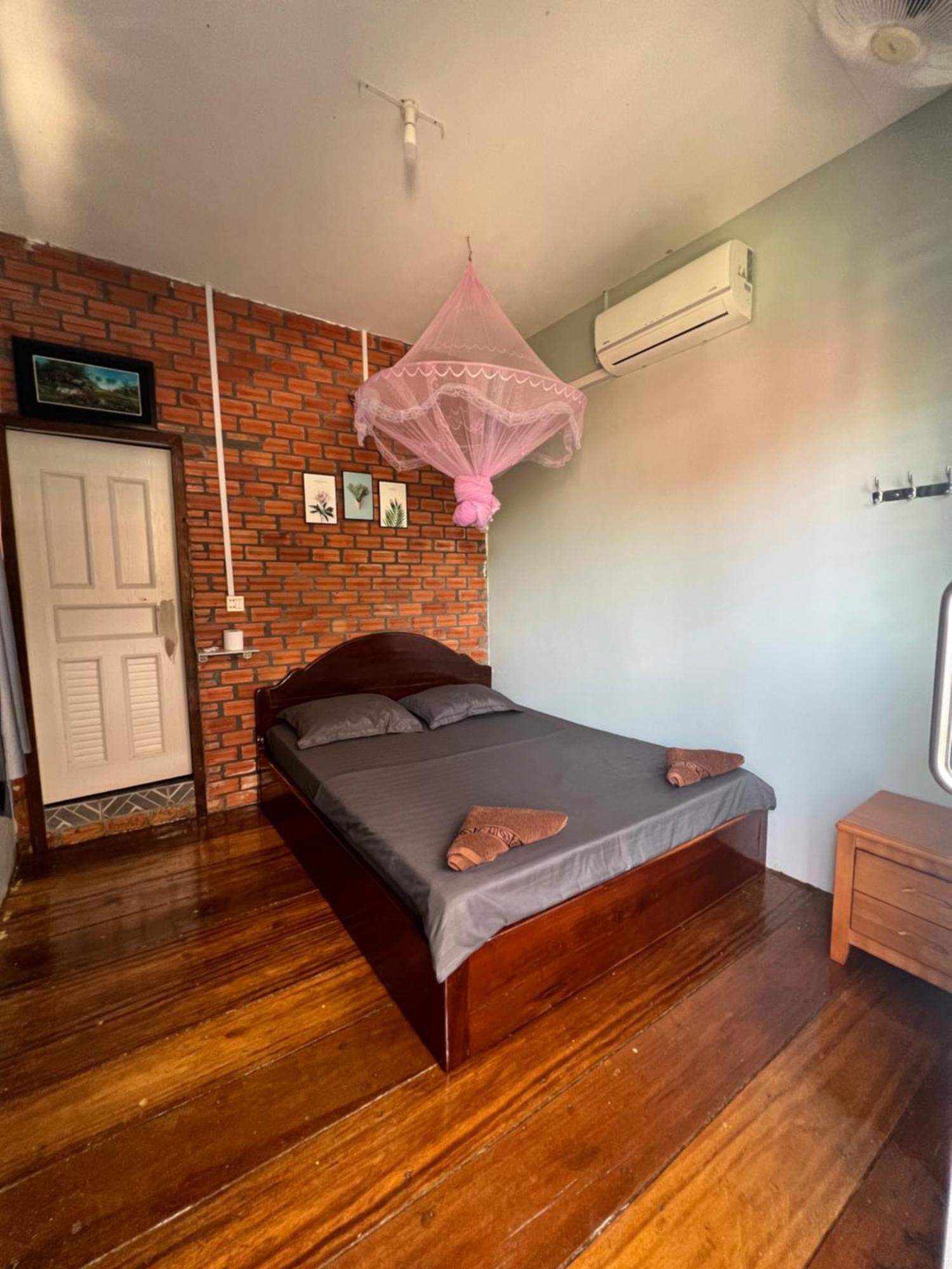 Ing Ing Guesthouse Koh Rong Sanloem Extérieur photo
